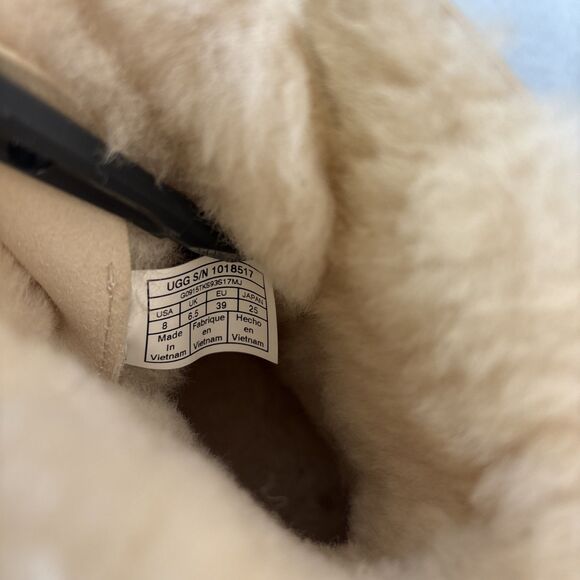 Womens 8 Ugg Boots Gita Powder Cream Purple Pompoms Gorgeous Coquette RARE! - Picture 14 of 15